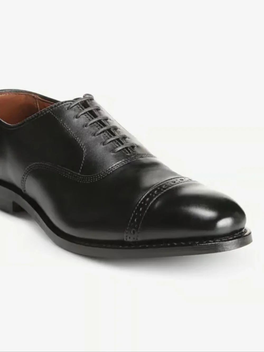 ALLEN EDMONDS Fifth Avenue Balmoral Oxford Brogue Cap Toe USA Dress Bench 6.5